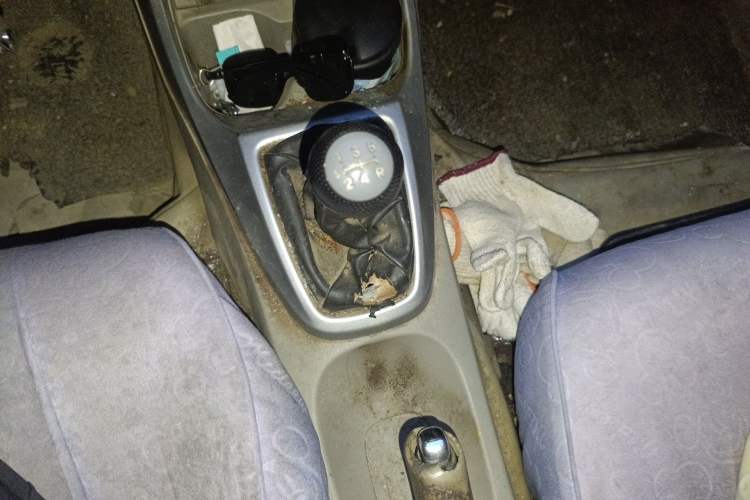 Used Honda City Classic 2011 1.5L Manual Elite Edition Gear Lever