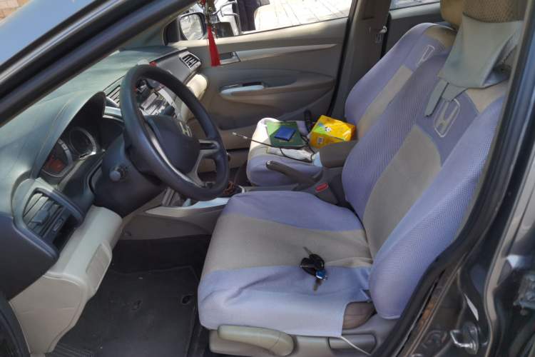 Used Honda City Classic 2011 1.5L Manual Elite Edition Left Front Seat