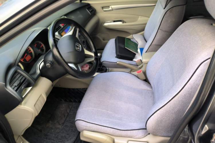 Used Honda City Classic 2011 1.5L Manual Elite Edition Left Front Seat