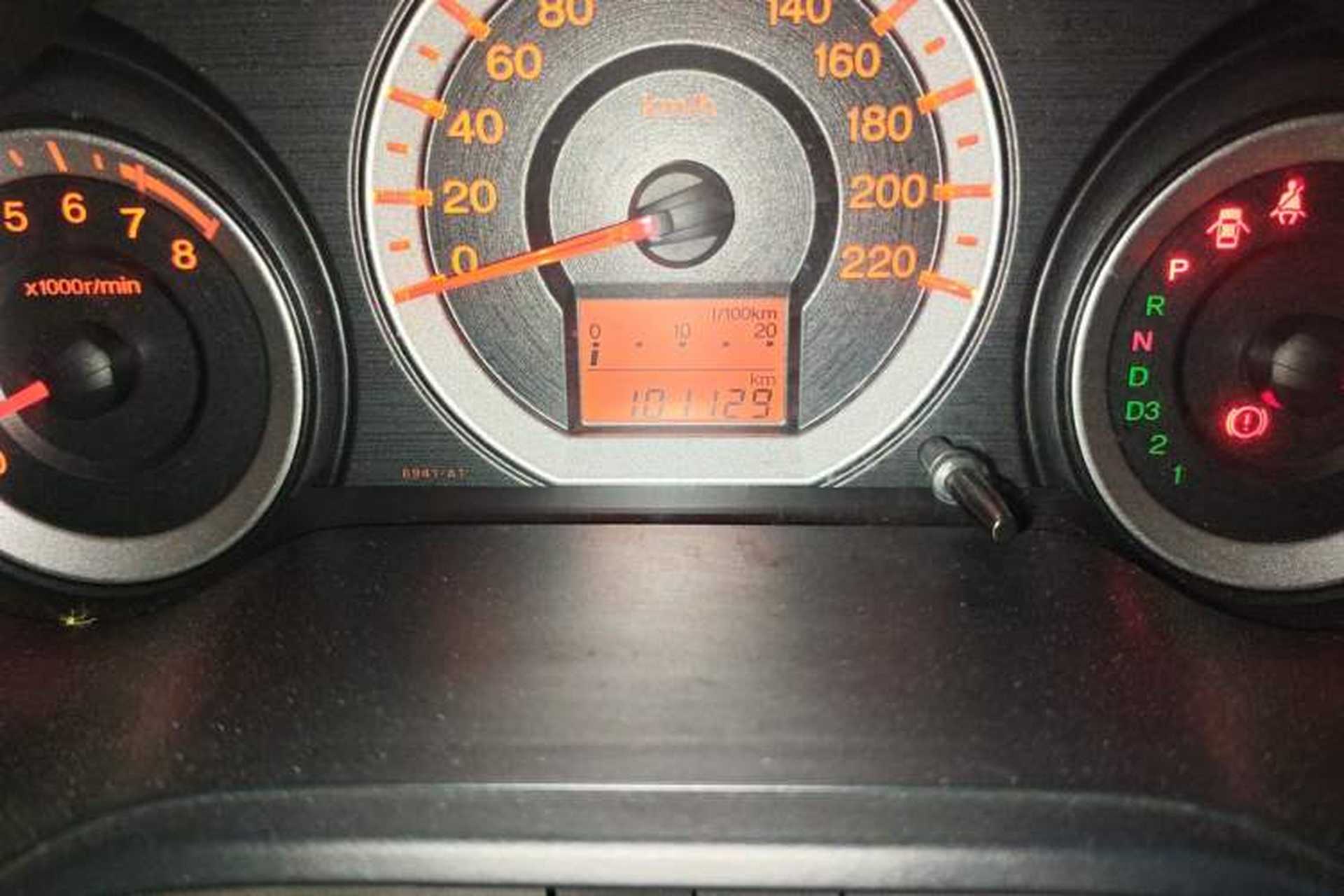 Used Honda City Classic 2011 1.5L Automatic Elite Edition Odometer Close Up