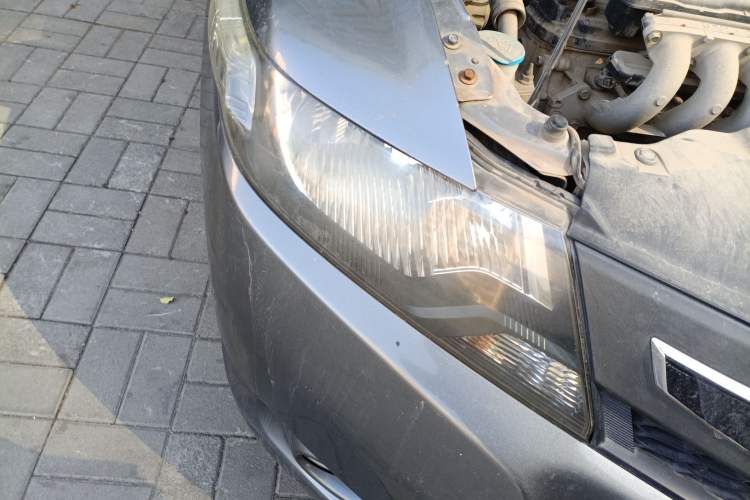 Used Honda City Classic 2011 1.5L Manual Elite Edition Right Front Headlight