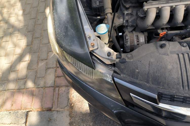 Used Honda City Classic 2011 1.5L Manual Elite Edition Right Front Headlight
