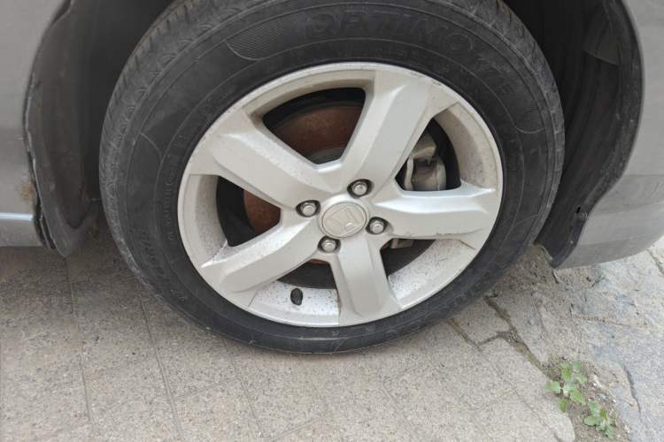 Used Honda City Classic 2011 1.5L Automatic Elite Edition Right Front Wheel Hub