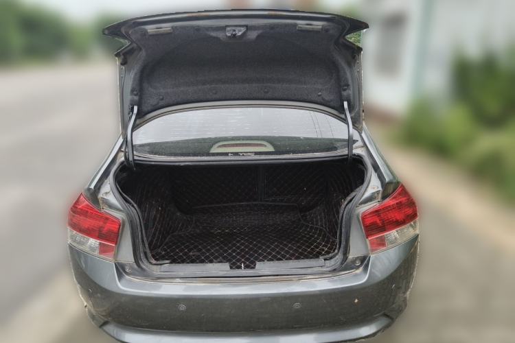 Used Honda City Classic 2011 1.5L Automatic Elite Edition Trunk