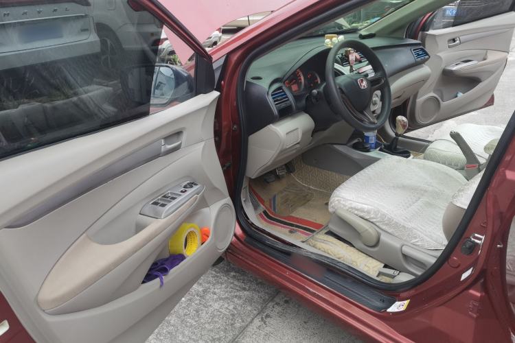 Used Honda City Classic 2011 1.5L Manual Elite Edition Driver Seat