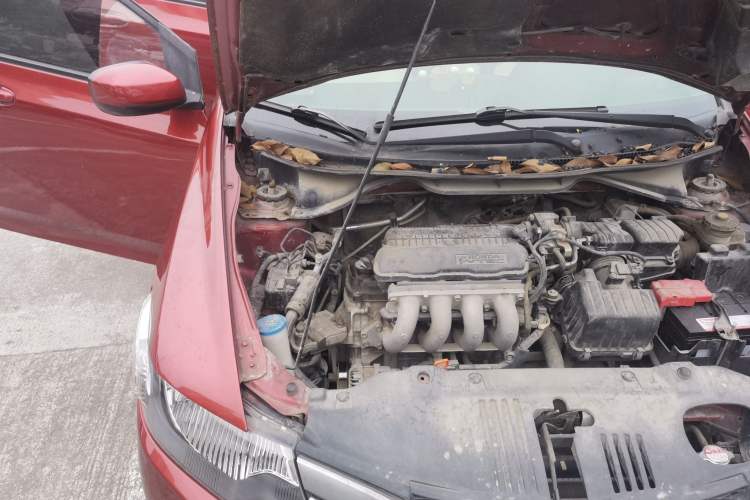 Used Honda City Classic 2011 1.5L Manual Elite Edition Engine Bay Right