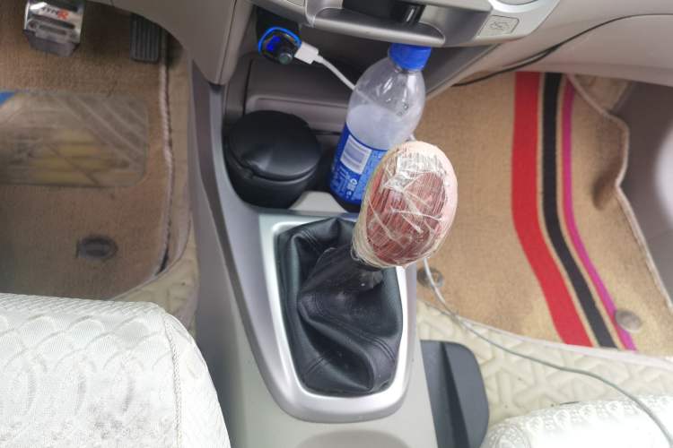 Used Honda City Classic 2011 1.5L Manual Elite Edition Gear Lever
