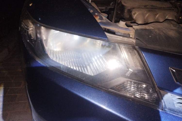Used Honda City Classic 2011 1.5L Manual Elite Edition Right Front Headlight