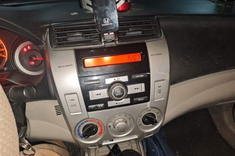 Used Honda City Classic 2011 1.5L Manual Elite Edition Audio And AC Panel