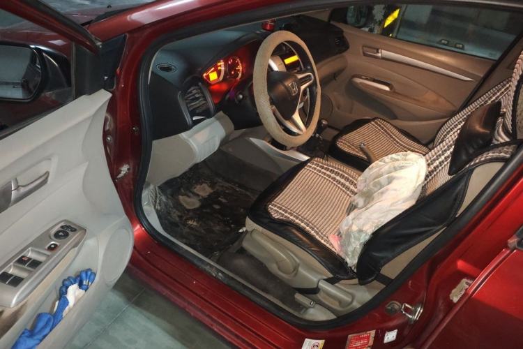 Used Honda City Classic 2011 1.5L Manual Elite Edition Driver Seat
