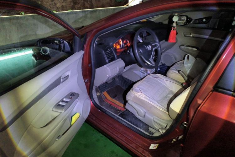 Used Honda City Classic 2011 1.5L Automatic Elite Edition Driver Seat