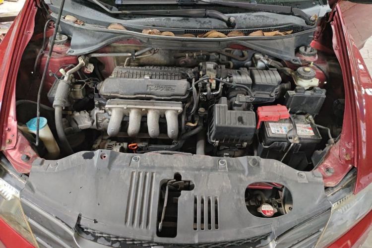 Used Honda City Classic 2011 1.5L Automatic Elite Edition Engine Bay
