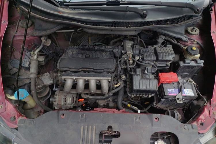 Used Honda City Classic 2011 1.5L Automatic Elite Edition Engine Bay