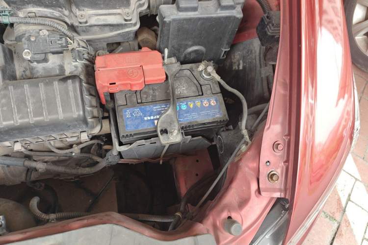 Used Honda City Classic 2011 1.5L Automatic Elite Edition Engine Bay Left