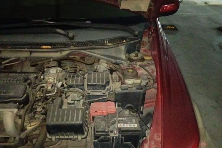 Used Honda City Classic 2011 1.5L Manual Elite Edition Engine Bay Left