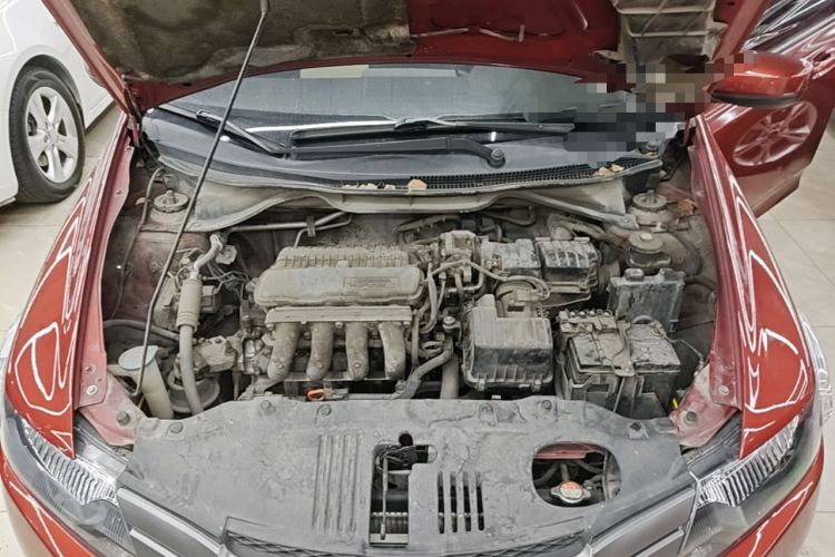 Used Honda City Classic 2011 1.5L Automatic Elite Edition Engine Bay