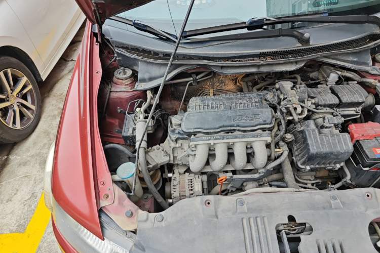 Used Honda City Classic 2011 1.5L Automatic Elite Edition Engine Bay Right