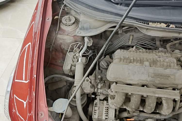 Used Honda City Classic 2011 1.5L Automatic Elite Edition Engine Bay Right