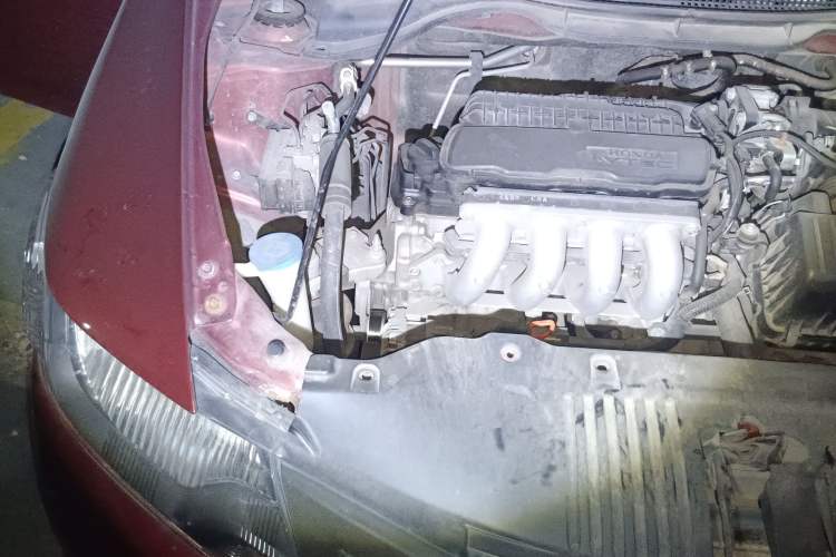 Used Honda City Classic 2011 1.5L Automatic Elite Edition Engine Bay Right