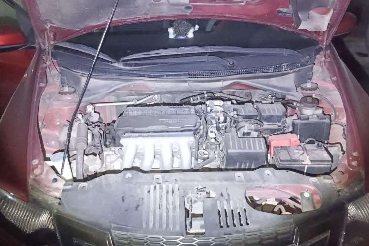 Used Honda City Classic 2011 1.5L Automatic Elite Edition Engine Bay