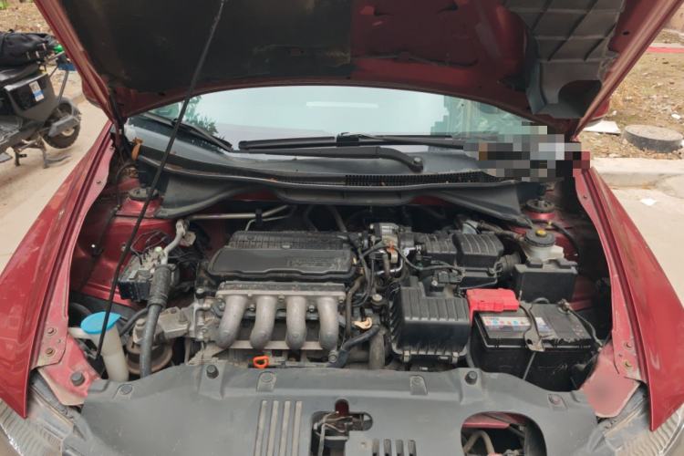 Used Honda City Classic 2011 1.5L Automatic Elite Edition Engine Bay