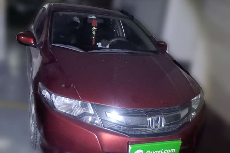 Used Honda City Classic 2011 1.5L Automatic Elite Edition Front Right 45 Deg