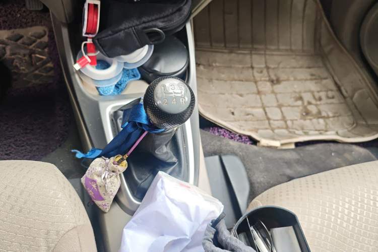 Used Honda City Classic 2011 1.5L Manual Elite Edition Gear Lever