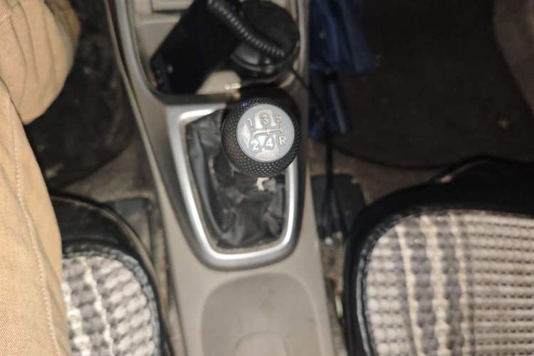 Used Honda City Classic 2011 1.5L Manual Elite Edition Gear Lever
