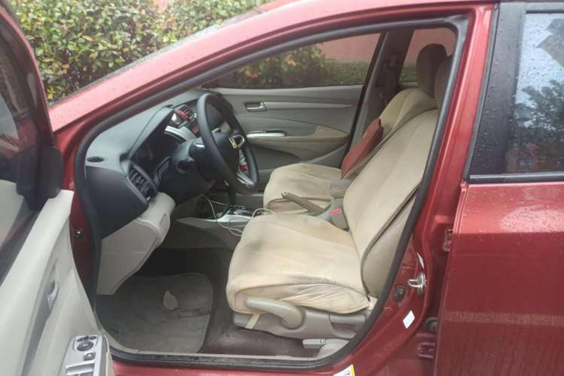 Used Honda City Classic 2011 1.5L Automatic Elite Edition Left Front Seat