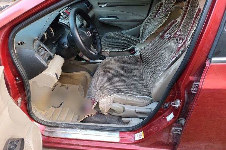 Used Honda City Classic 2011 1.5L Automatic Elite Edition Left Front Seat