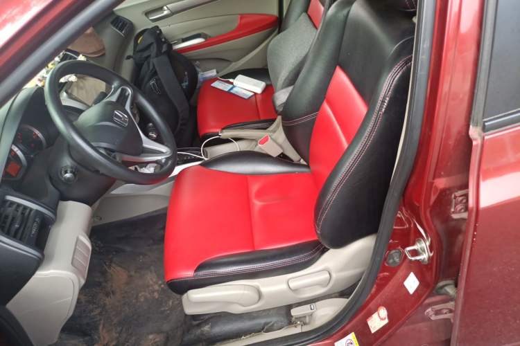Used Honda City Classic 2011 1.5L Automatic Elite Edition Left Front Seat