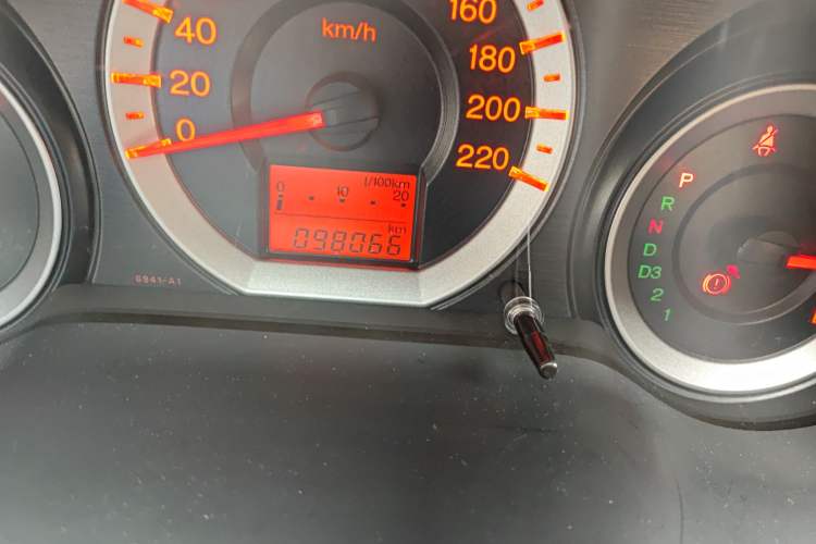 Used Honda City Classic 2011 1.5L Automatic Elite Edition Odometer Close Up