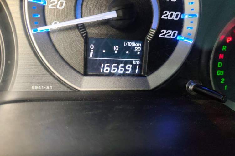 Used Honda City Classic 2011 1.5L Automatic Elite Edition Odometer Close Up