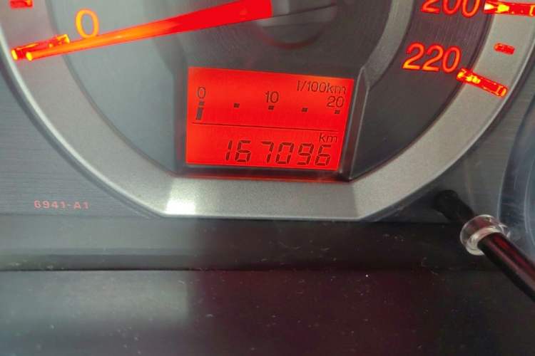Used Honda City Classic 2011 1.5L Automatic Elite Edition Odometer Close Up
