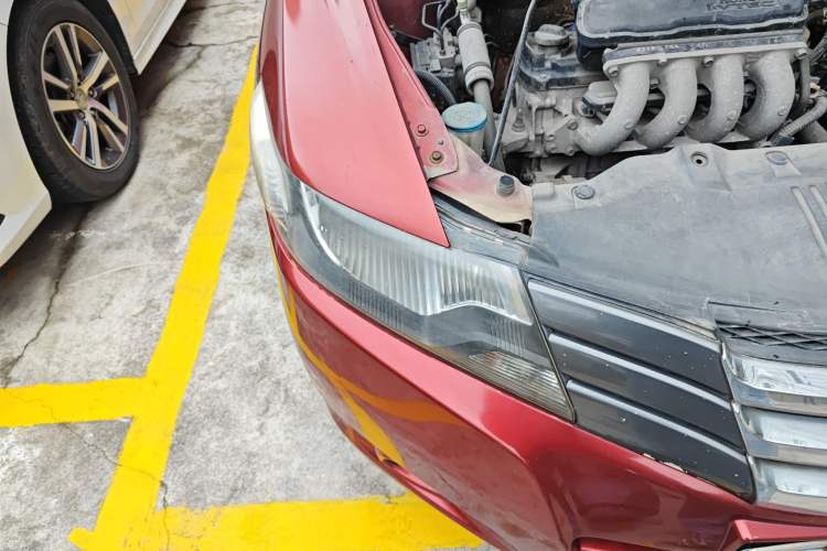 Used Honda City Classic 2011 1.5L Automatic Elite Edition Right Front Headlight