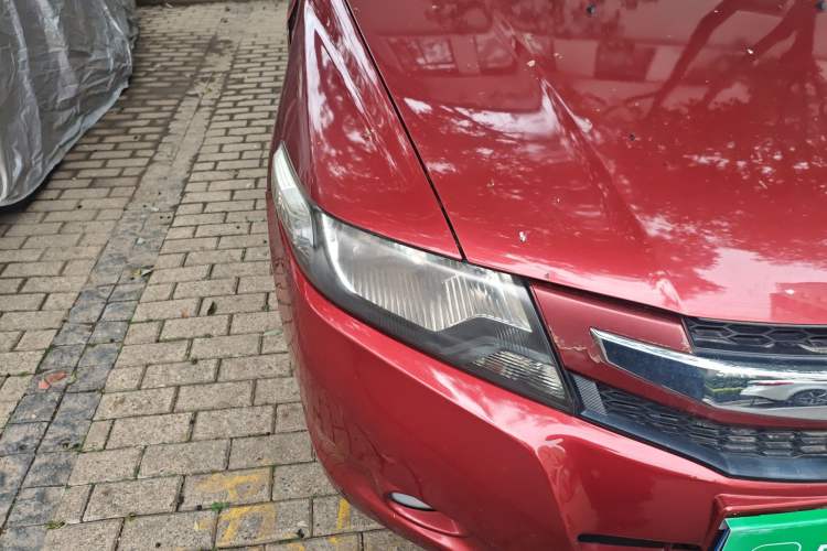 Used Honda City Classic 2011 1.5L Manual Elite Edition Right Front Headlight