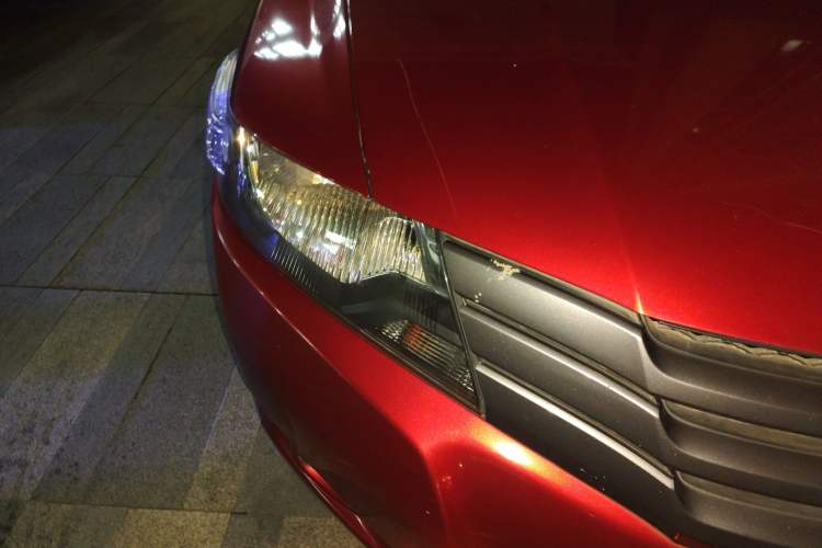 Used Honda City Classic 2011 1.5L Automatic Elite Edition Right Front Headlight