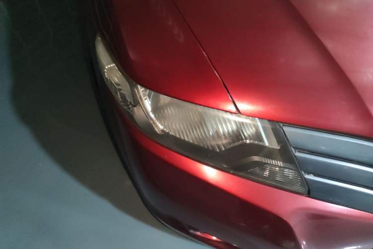 Used Honda City Classic 2011 1.5L Automatic Elite Edition Right Front Headlight