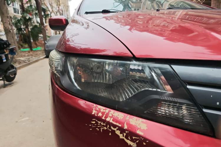 Used Honda City Classic 2011 1.5L Automatic Elite Edition Right Front Headlight