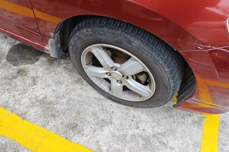 Used Honda City Classic 2011 1.5L Automatic Elite Edition Right Front Wheel Hub