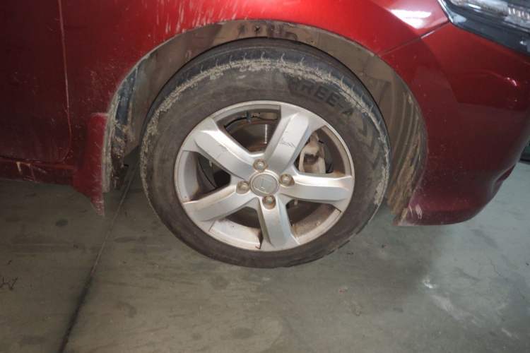Used Honda City Classic 2011 1.5L Manual Elite Edition Right Front Wheel Hub