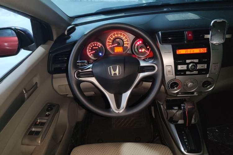 Used Honda City Classic 2011 1.5L Automatic Elite Edition Steering Wheel