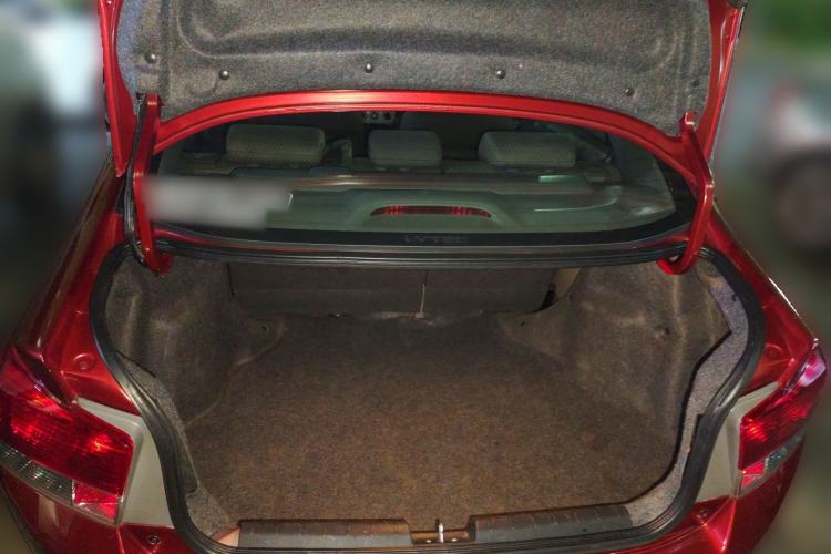 Used Honda City Classic 2011 1.5L Automatic Elite Edition Trunk