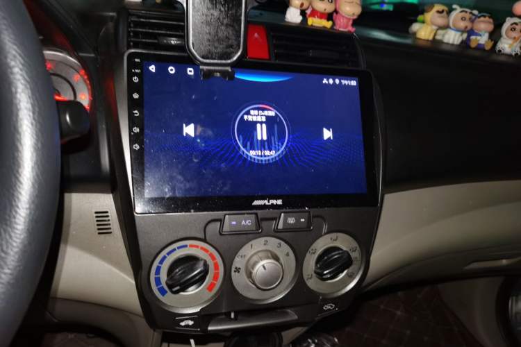 Used Honda City Classic 2011 1.5L Automatic Elite Edition Audio And AC Panel