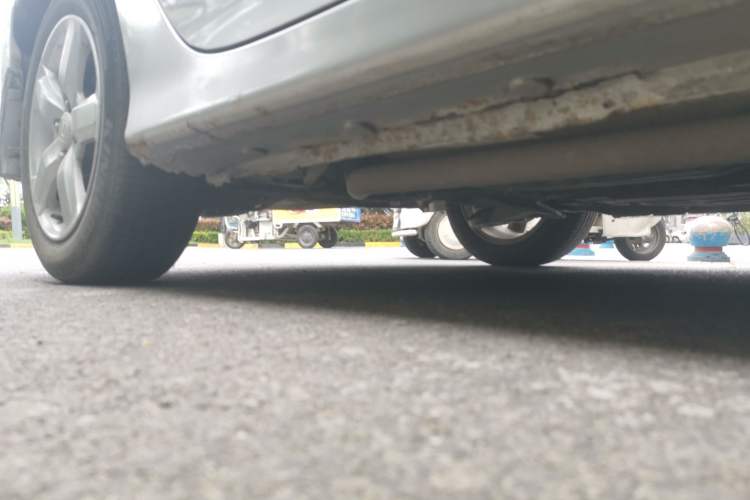 Used Honda City Classic 2011 1.5L Manual Elite Edition Chassis Front Right