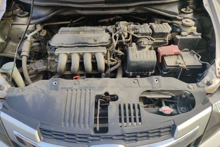 Used Honda City Classic 2011 1.5L Automatic Elite Edition Engine Bay