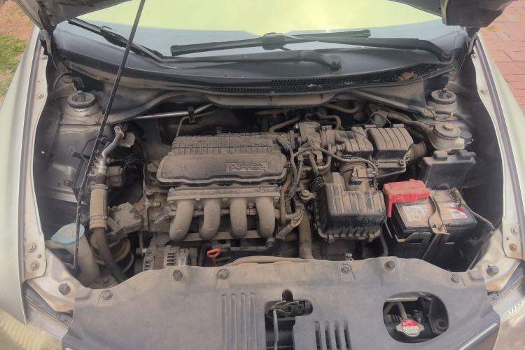 Used Honda City Classic 2011 1.5L Manual Elite Edition Engine Bay