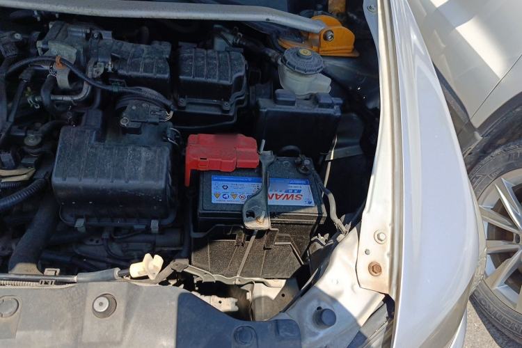 Used Honda City Classic 2011 1.5L Automatic Elite Edition Engine Bay Left