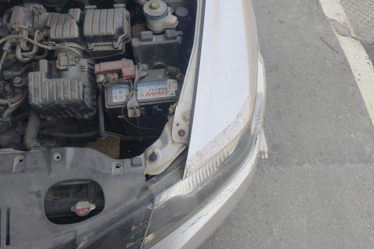 Used Honda City Classic 2011 1.5L Manual Elite Edition Engine Bay Left