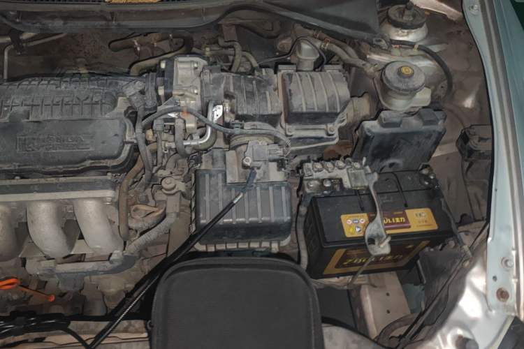 Used Honda City Classic 2011 1.5L Automatic Elite Edition Engine Bay Left